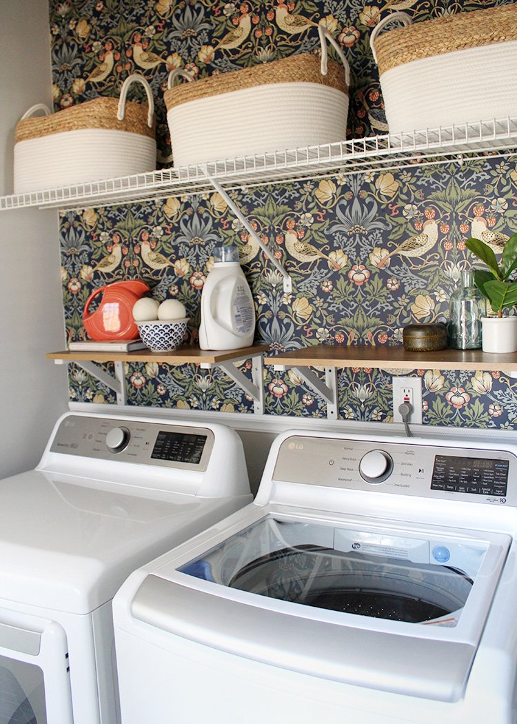 Add Baskets to Wire Shelving for Extra Organization | Tag and Tibby