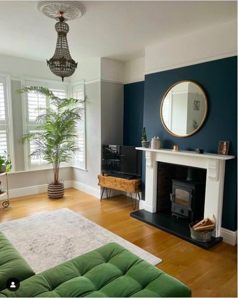 Farrow and Ball Hague Blue in living room via @_oldbricks_newhome_ | Tag and Tibby