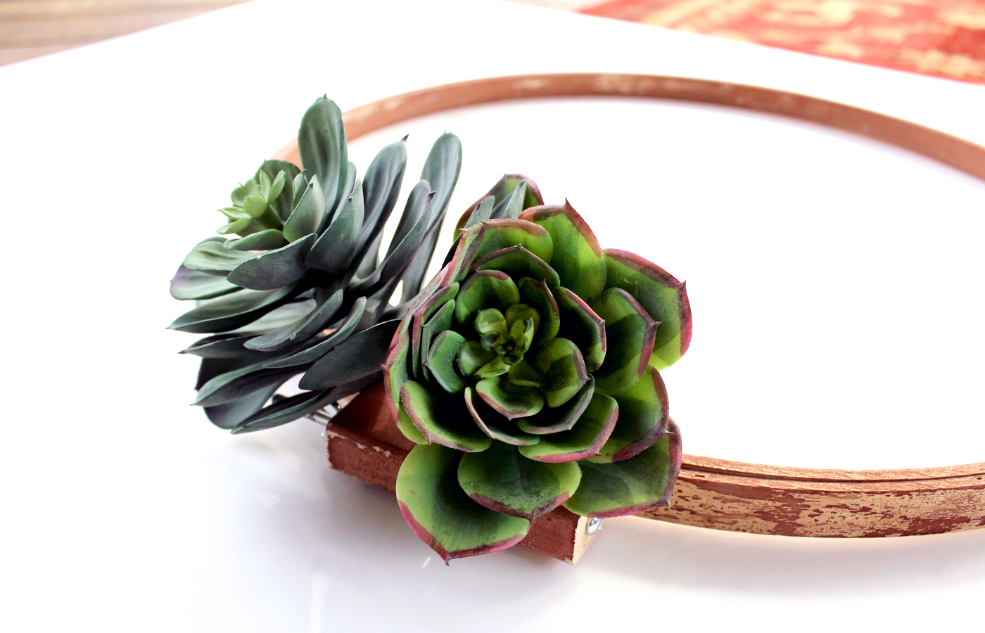 How to Make a Modern Faux-Succulent Wreath
