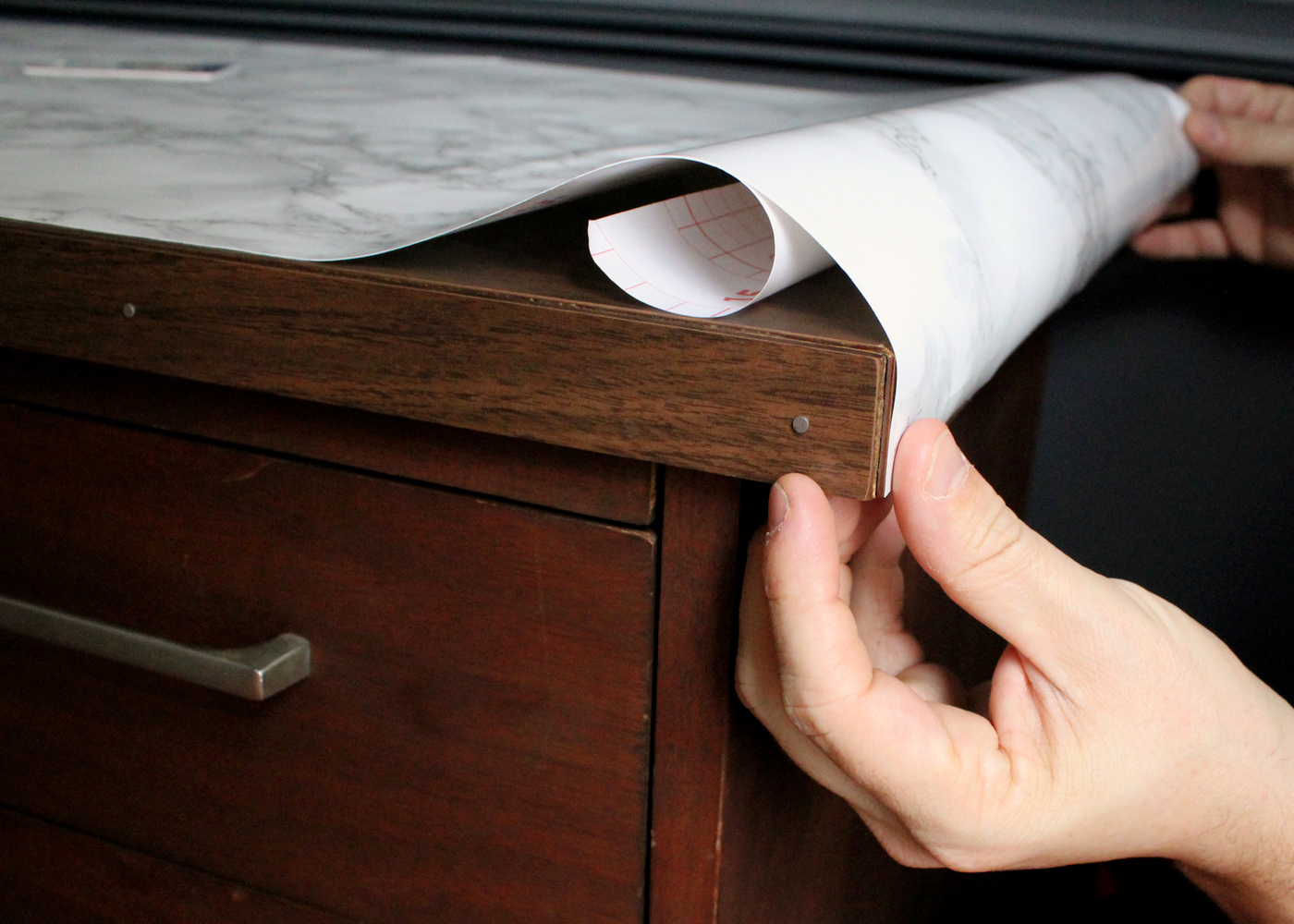 Updating (and childproofing) our secondhand dining table with faux marble contact  paper – The Interior DIYer