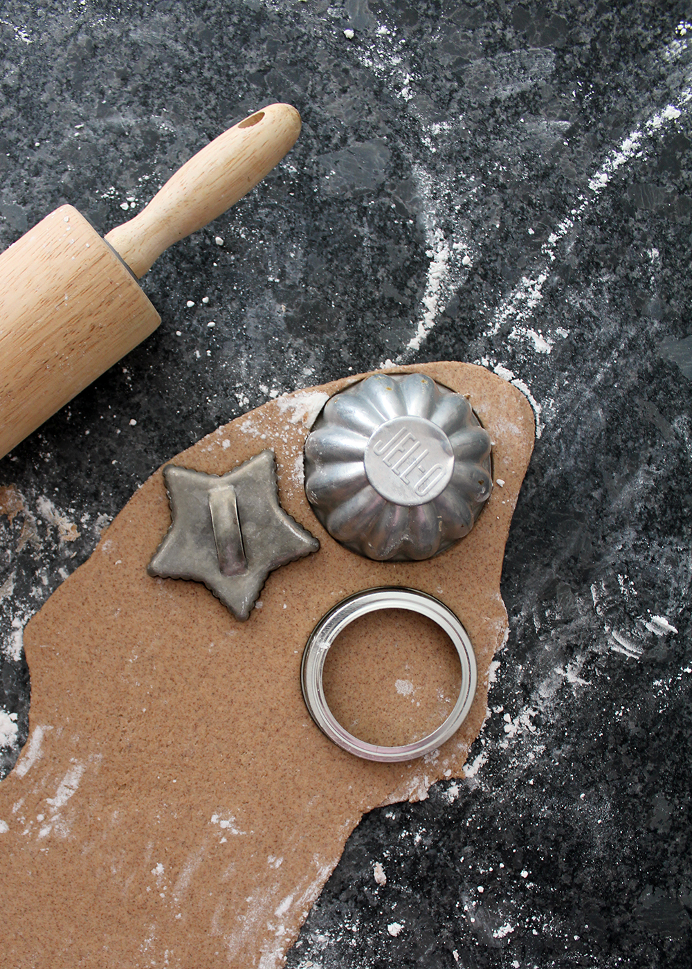 rolledout | Tag and Tibby How to make salt dough ornaments with cinnamon and tea