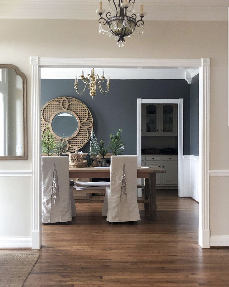 12 Benjamin Moore Historical Colors