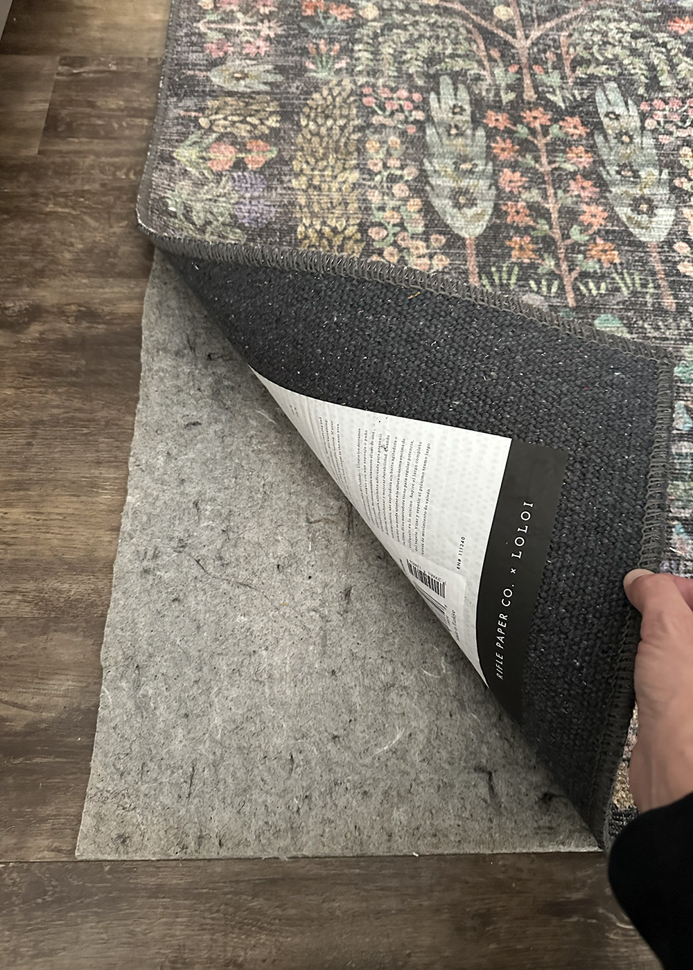 rugpad_riflepaperco | Tag and Tibby Rifle paper co runner review with rug pad